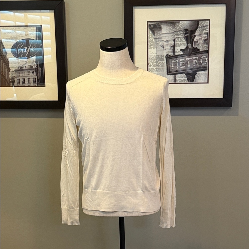 Banana Republic Cream Crewneck Top